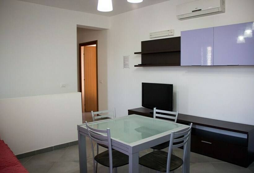 דירת חדר, Case Vacanza Torre Lupa