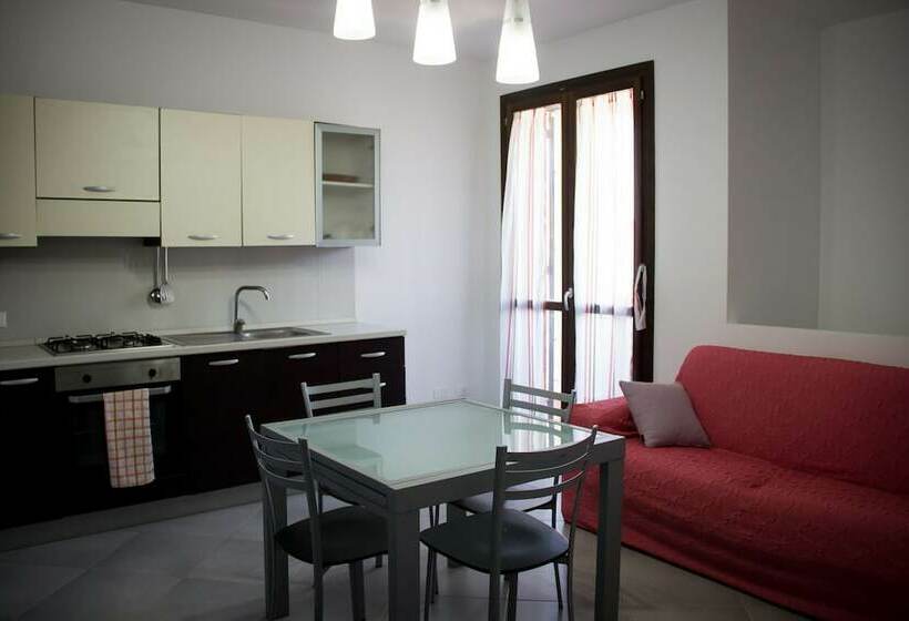 דירת חדר, Case Vacanza Torre Lupa