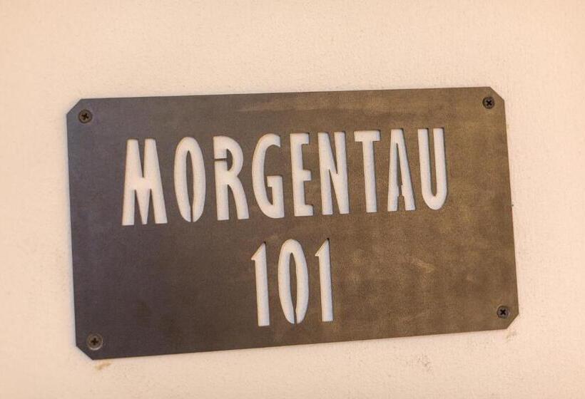 شقة غرفتين نوم مزودة بشُرفة, Das Grünholz Apart