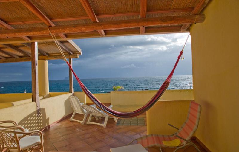 Quarto Estandar Vista Mar, Il Delfino