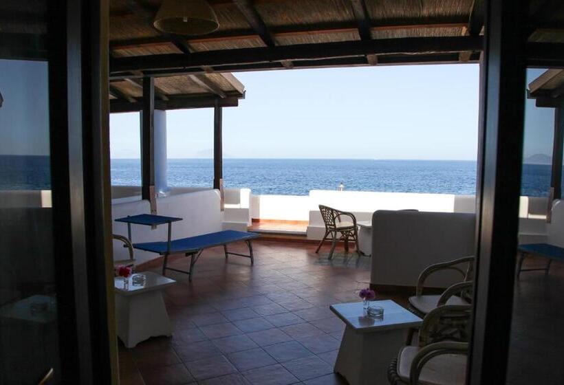 Comfort Yhden Hengen Huone, Il Delfino