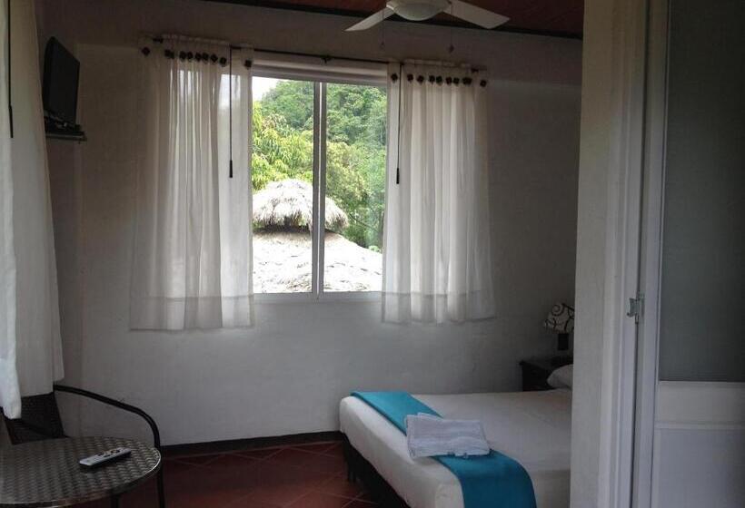 스탠다드 룸 산 전망, La Selva Reserva