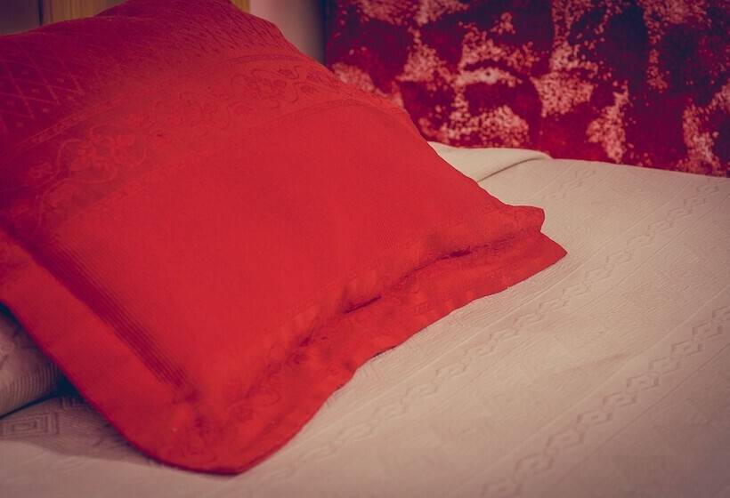 带共用卧室公用房间的床, Landay Hostel