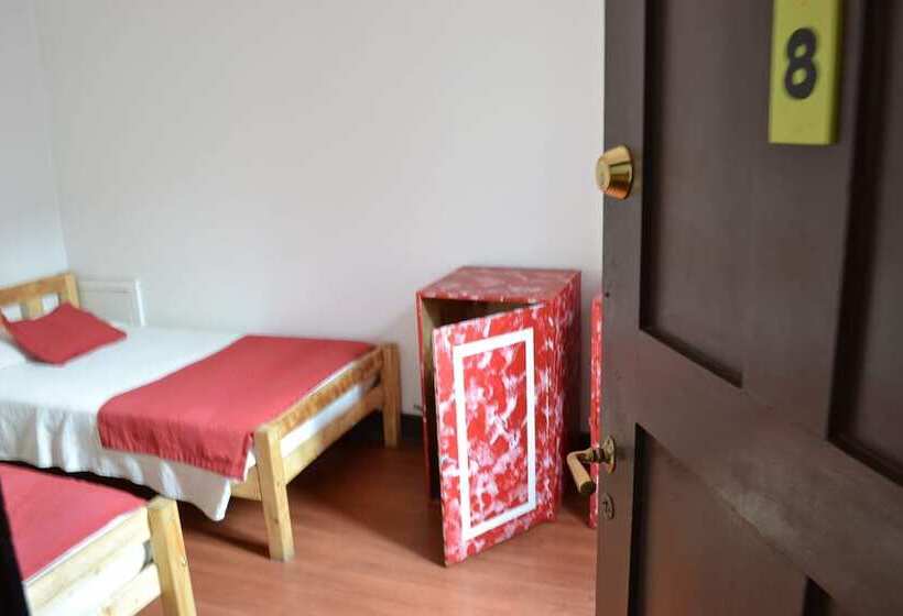 带共用浴室的标准房间, Landay Hostel