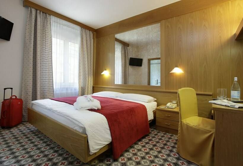 חדר סטנדרט יחיד, Olympia