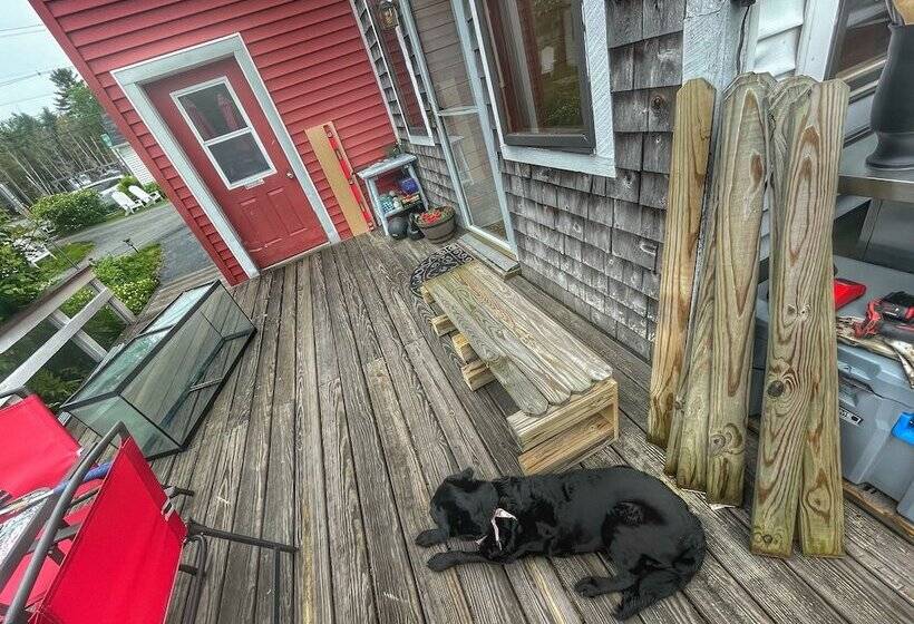 شقة غرفة واحدة, Open Hearth Inn