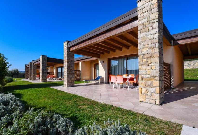 2 Bedrooms Apartment Lake View, Relais Rosa Dei Venti Ciao Vacanze