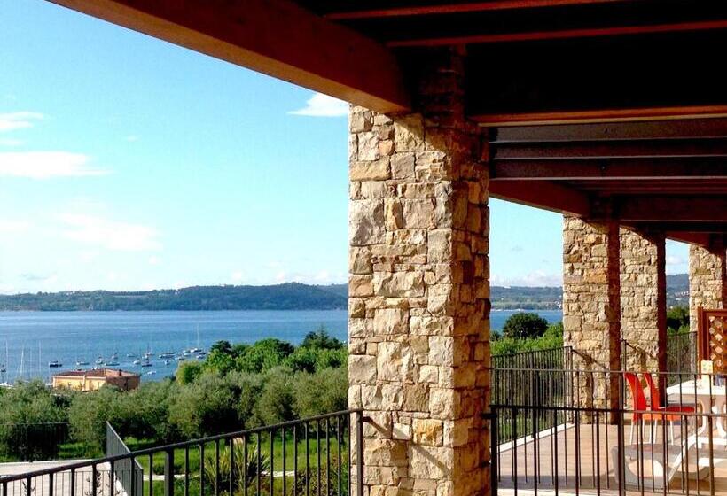 2 Bedrooms Apartment Lake View, Relais Rosa Dei Venti Ciao Vacanze