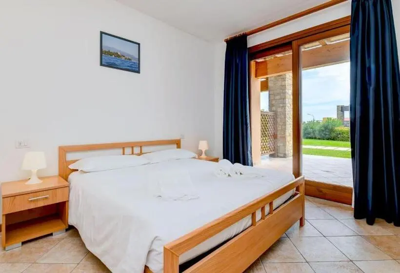 1 Bedroom Apartment Lake View, Relais Rosa Dei Venti Ciao Vacanze