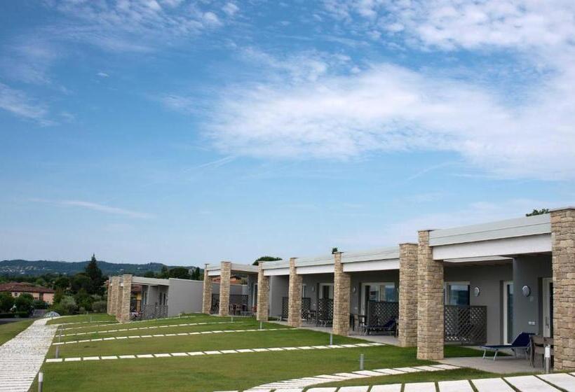 2 Bedrooms Apartment Lake View, Relais Rosa Dei Venti Ciao Vacanze
