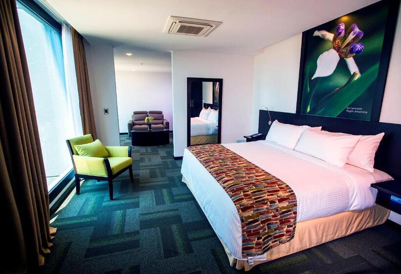 Люкс Кровать Кинг, Wyndham Quito Airport