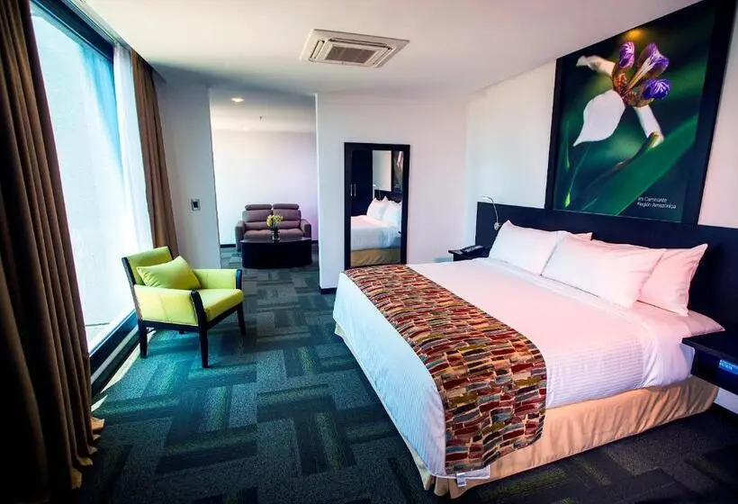 Sviitti King-vuode, Wyndham Quito Airport