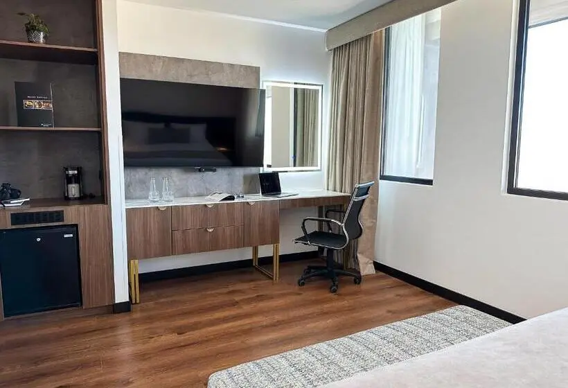 Deluxe-huone, Wyndham Quito Airport