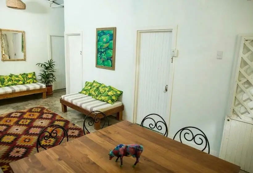 اتاق استاندارد, Bajo El Arbol B&b