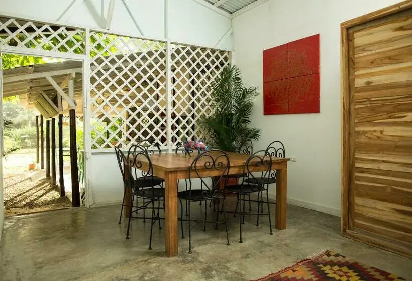 اتاق استاندارد, Bajo El Arbol B&b