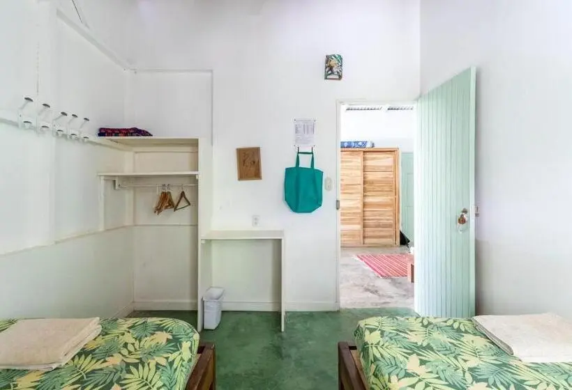 اتاق استاندارد با سرویس بهداشتی مشترک, Bajo El Arbol B&b