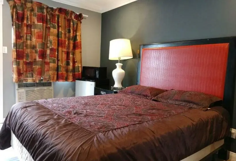 اتاق سوپریور, Bartlett Motel