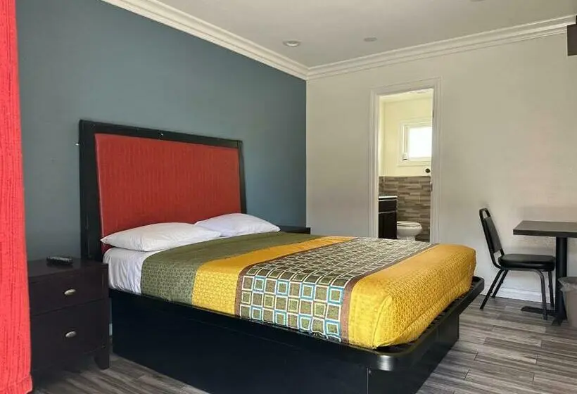 اتاق سوپریور, Bartlett Motel