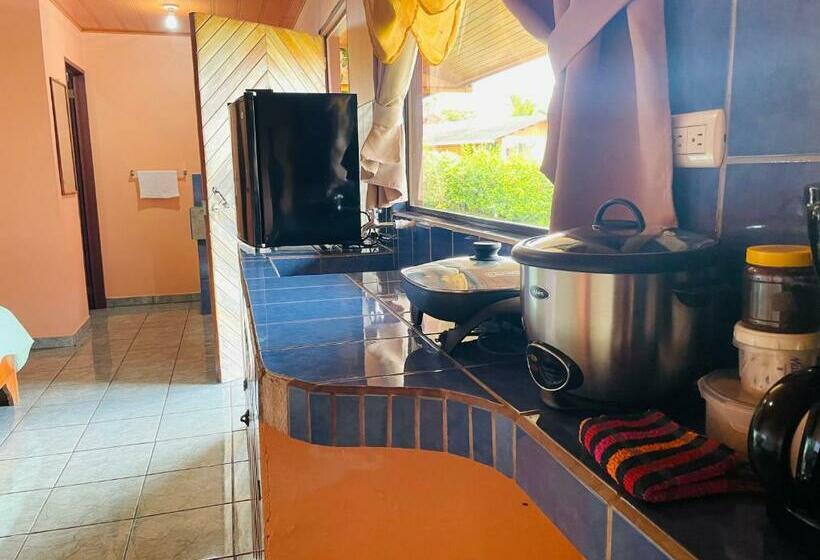 패밀리 룸, Los Tucanes Lodging