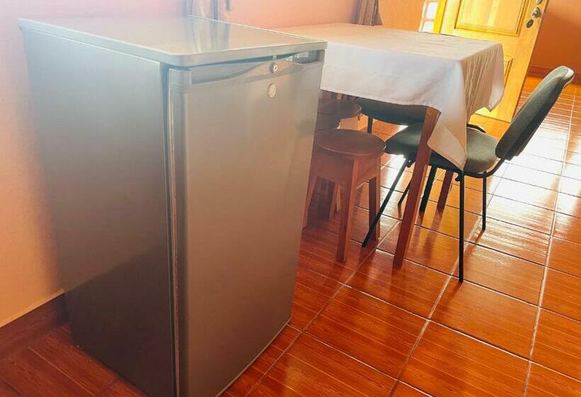 4인용 스탠다드 룸, Los Tucanes Lodging