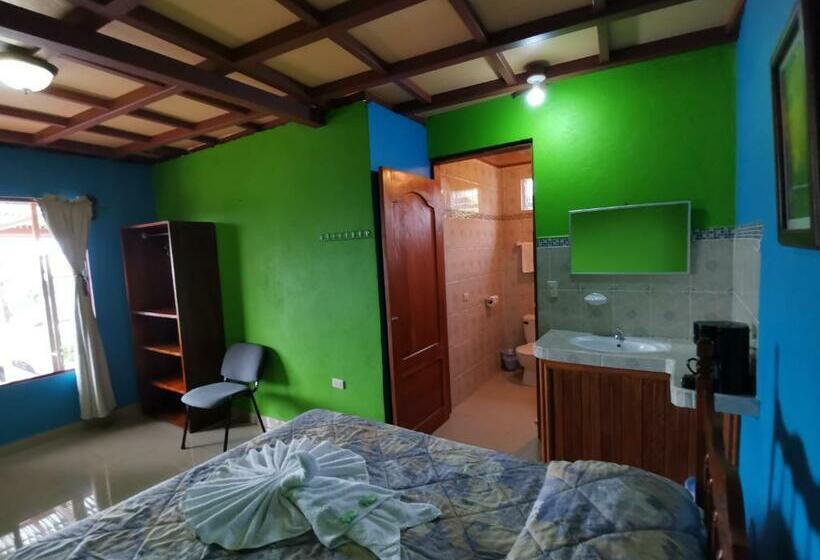 스탠다드 룸, Los Tucanes Lodging