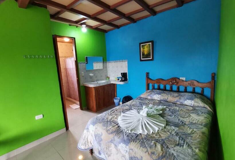 스탠다드 룸, Los Tucanes Lodging