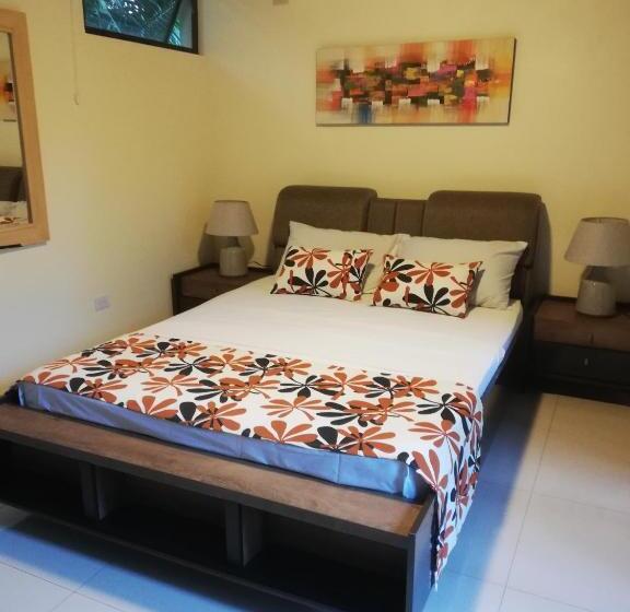 标准工作室, Coyaba Tropical Elegant Adult Guesthouse