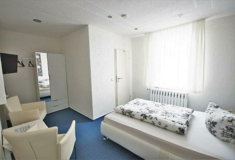 スタンダードシングルルーム, Am Kurpark