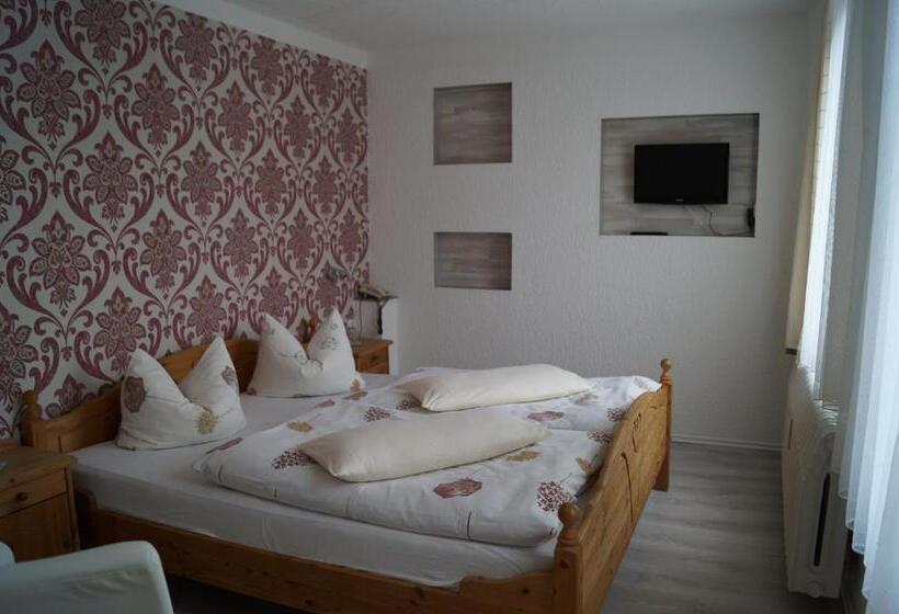 スタンダードルーム, Am Kurpark