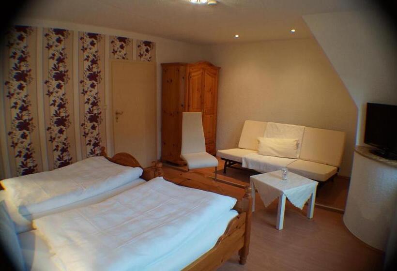 スタンダードルーム, Am Kurpark