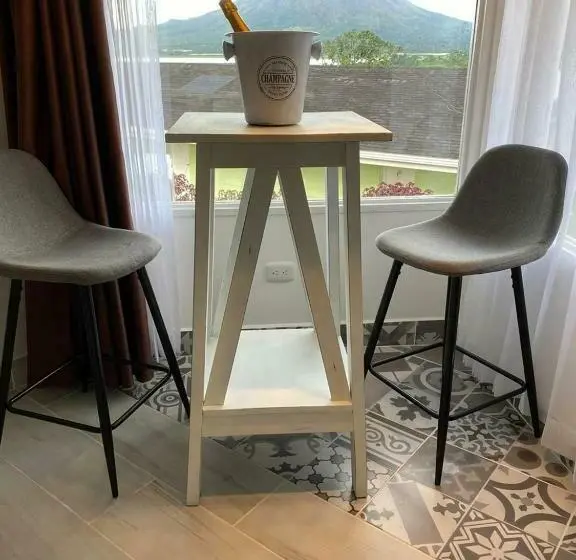 Sviitti King-vuode, Arenal Vista Lodge