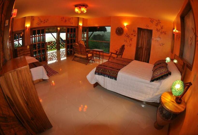 جناح ديلوكس, Azuluna Ecolodge
