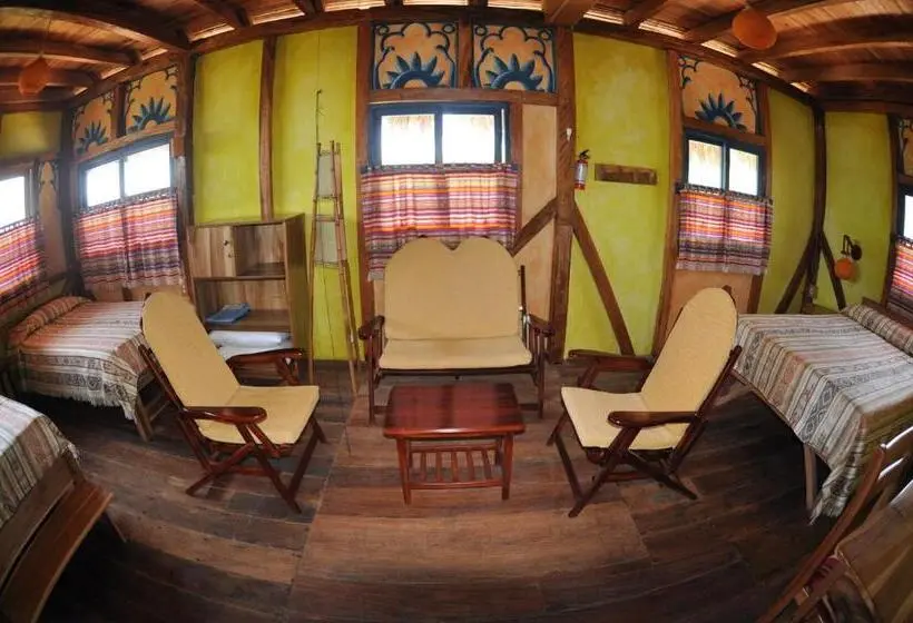 Superior Kolmen Hengen Huone, Azuluna Ecolodge
