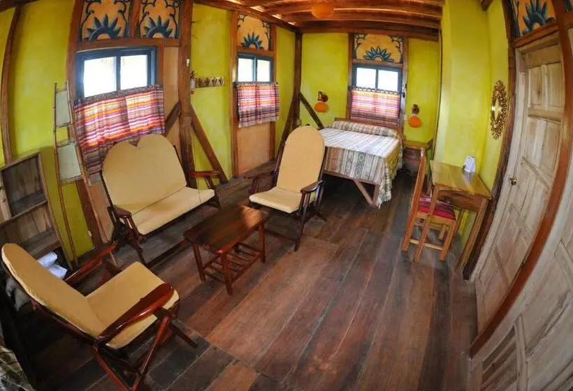 Superior Kolmen Hengen Huone, Azuluna Ecolodge