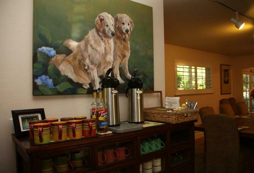 디럭스 스위트, Fern Grove Cottages