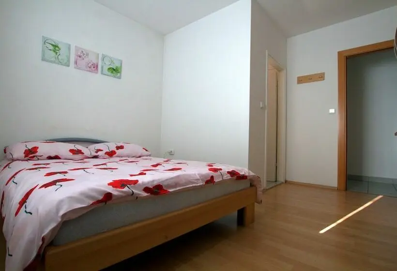 اتاق استاندارد, Guest House Ivac Inn Zagreb Airport