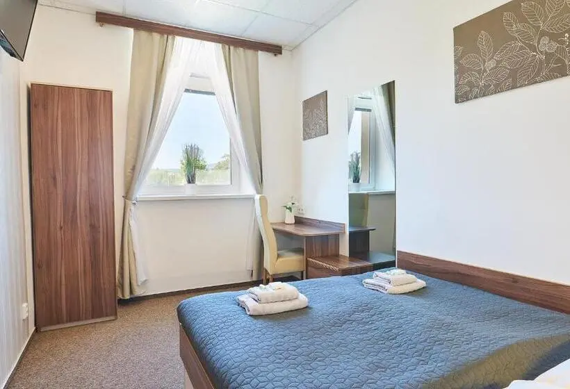 スタンダードシングルルーム, Wellness Hotel Kocanda