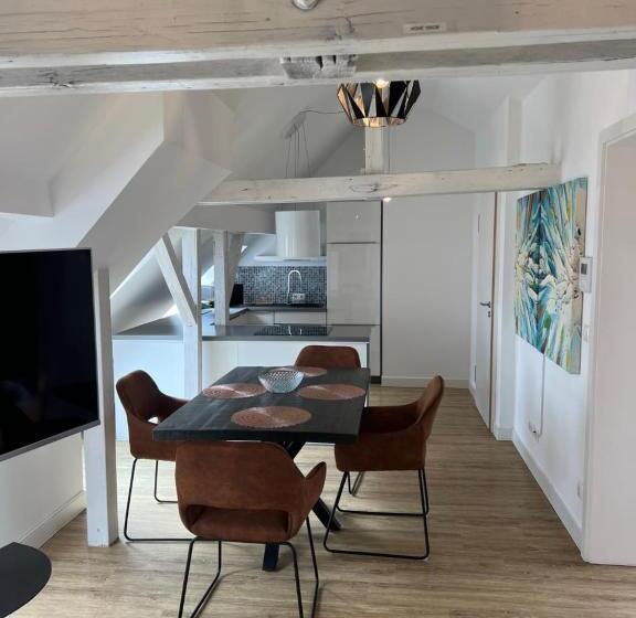 Студия Стандарт, Lindenau Inn