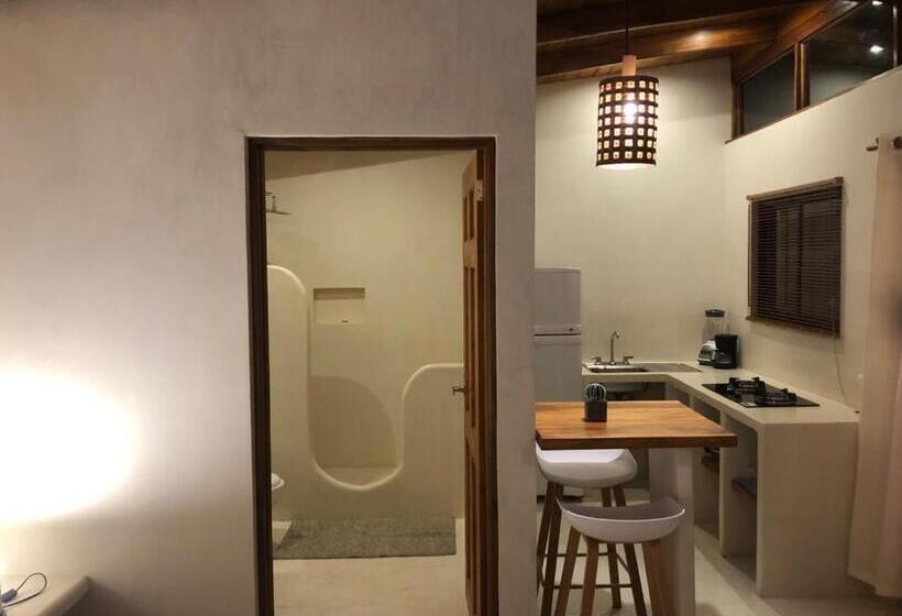 豪华工作室, Luz De Luna