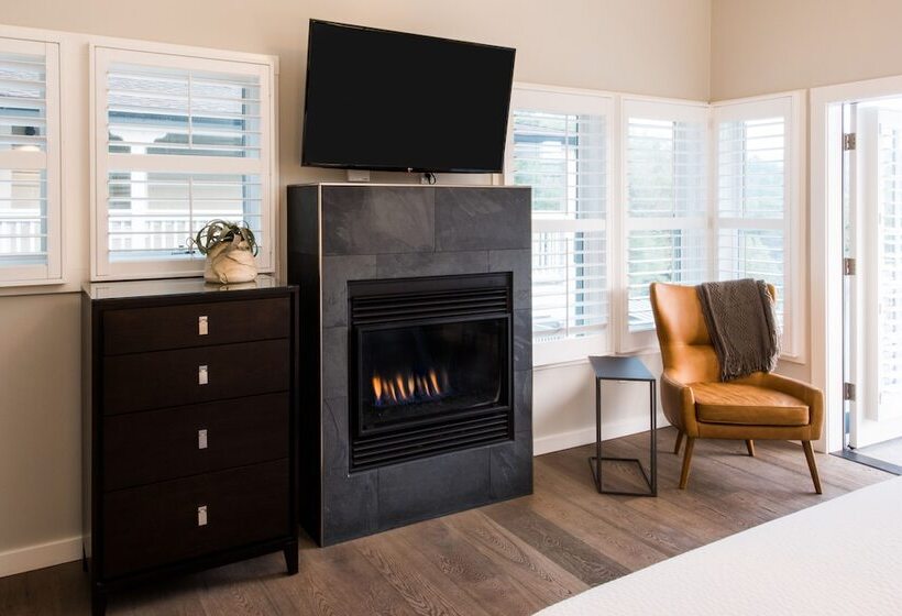 غرفة قياسية سرير كينج, Olea