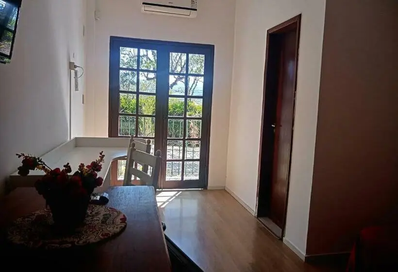 اتاق لوکس, Pousada Bosque Do Esquilo