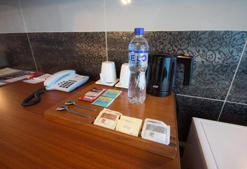 اتاق استاندارد چهار تخته, Samiria Jungle