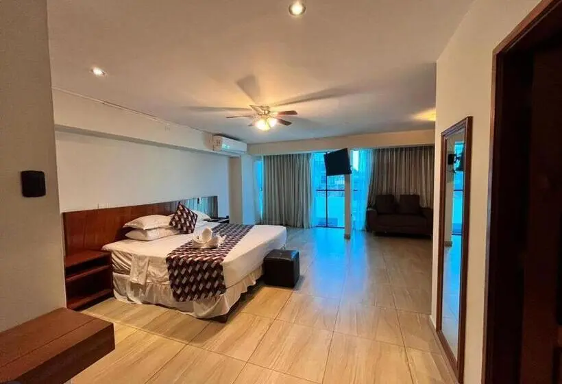 Deluxe Suite, Samiria Jungle