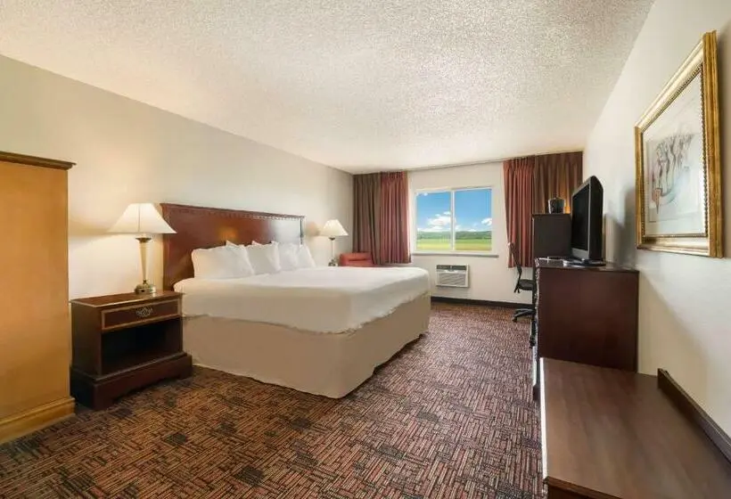 キングサイズベッドのスタンダードルーム, Surestay Hotel By Best Western Thomson