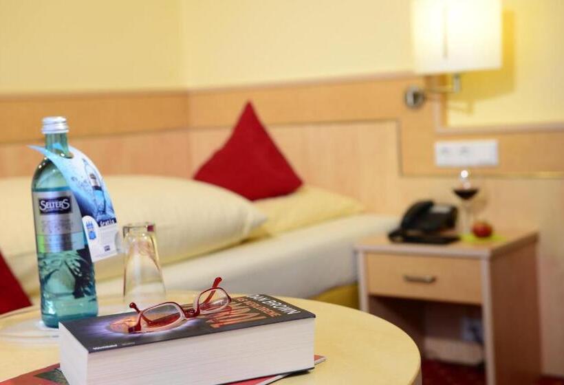 غرفة قياسية فردية مزودة بشُرفة, Landhotel Albers