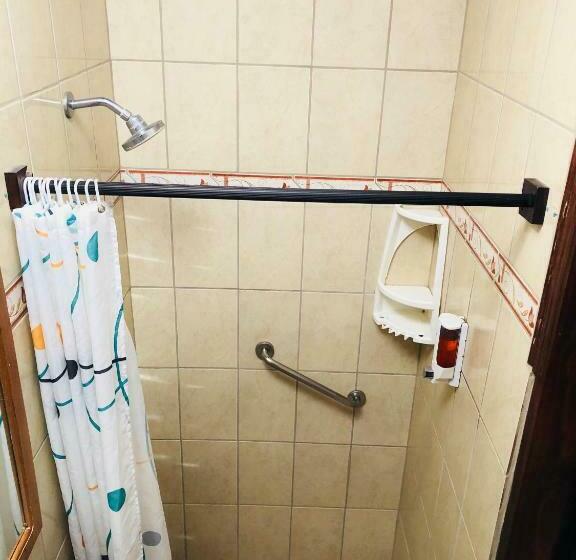 اتاق استاندارد با سرویس بهداشتی مشترک, Pacande B&b