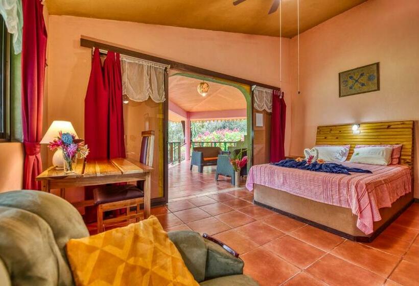 Номер Стандарт 2 Двуспальные Кровати, The Goddess Garden Eco Resort