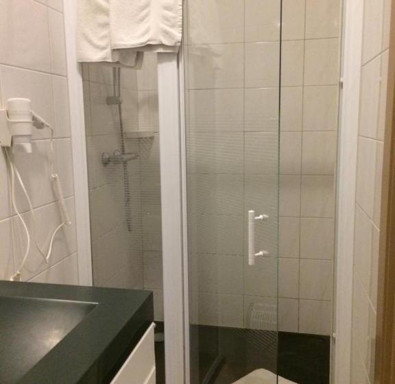 舒适型房间, B&b Don Genaro