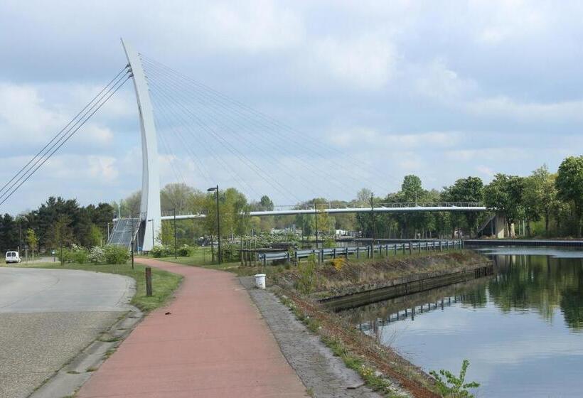 舒适型房间, B&b Don Genaro