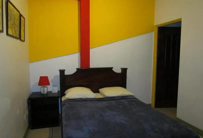 اتاق استاندارد, Hostel Shakti